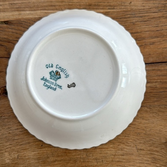 Vintage HTF Johnson Bros. Belvedere bowl, Stamped Old English 5 inch - Picture 3 of 4